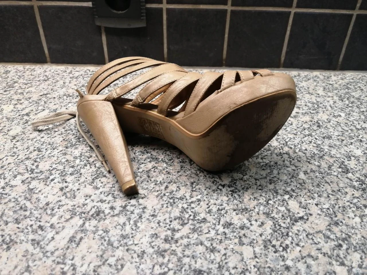 pumps marca red girls - tamanho 38 - como novo – photo 6